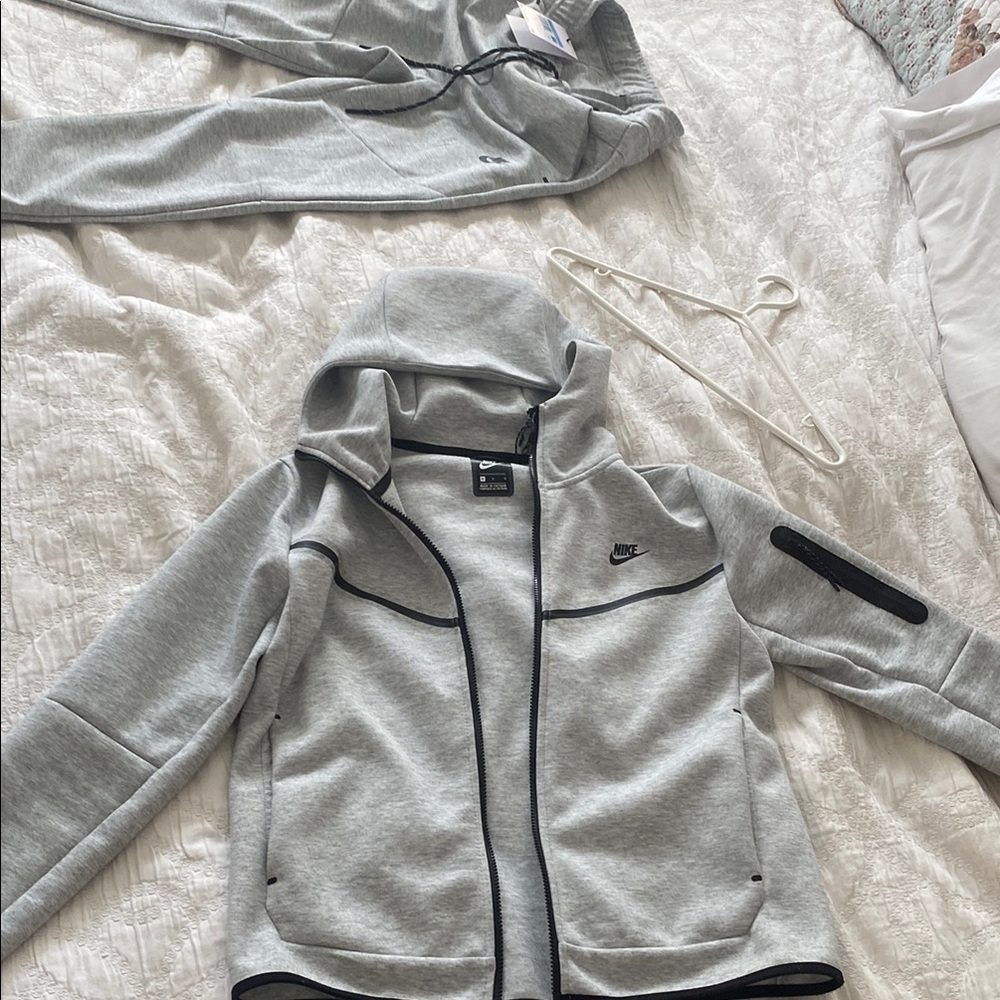Nike Tech Fleece OG Black and Joggers Set